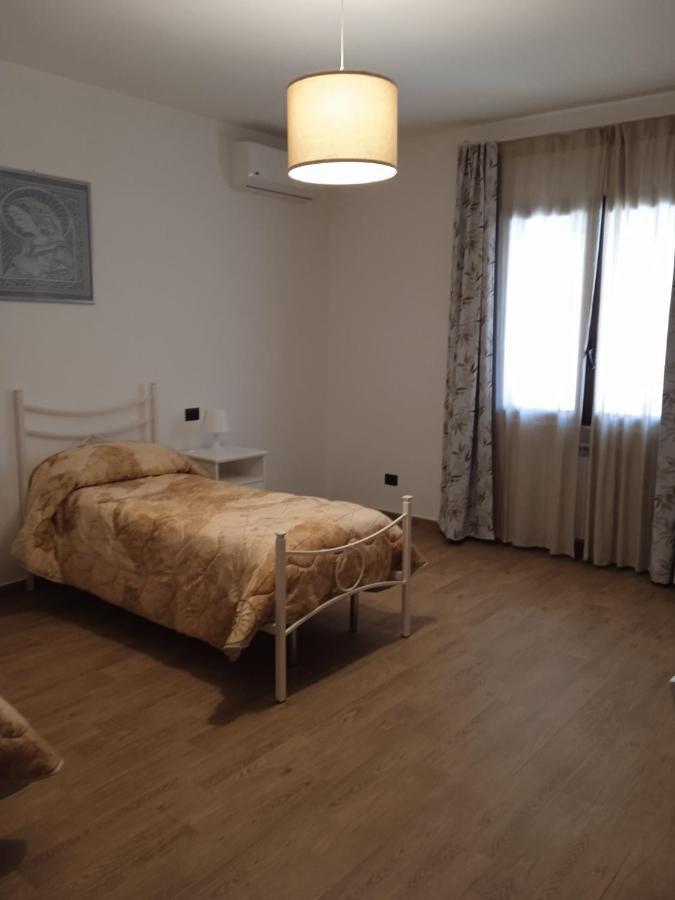 Bed And Breakfast Il Sole -Cinquefrondi Zewnętrze zdjęcie