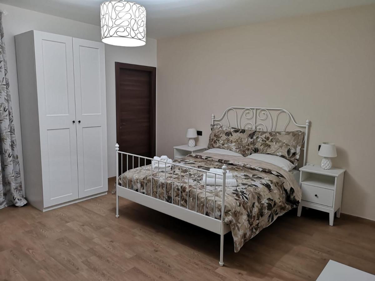 Bed And Breakfast Il Sole -Cinquefrondi Zewnętrze zdjęcie